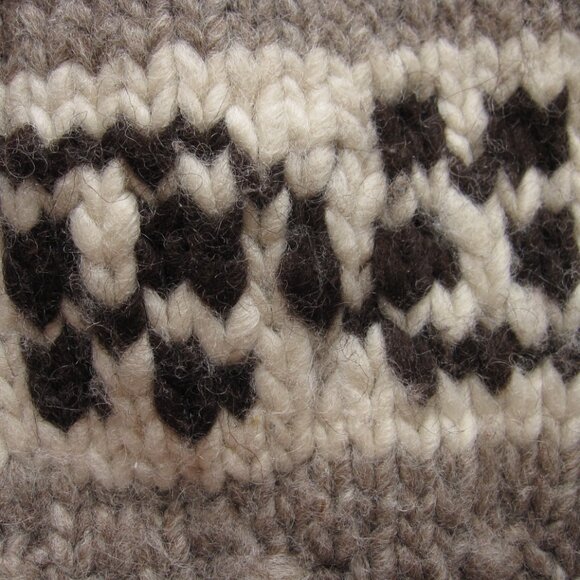 Vintage 80s Genuine Cowichan Indian Knit Cardigan Snowflake Sweater Wool Sz S-M - Picture 6 of 8